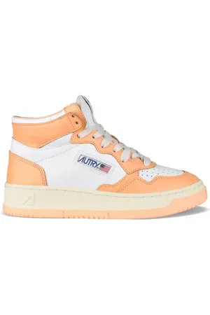 Autry Medalist Mid Sneakers