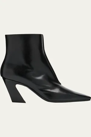 Bottega Veneta Lewis Leather Square-Toe Ankle Boots