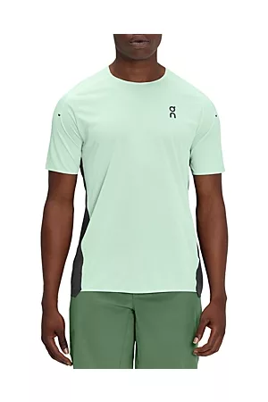 ON Men Short Sleeved T-Shirts - Color Blocked Short Sleeve Crewneck Performance Tee