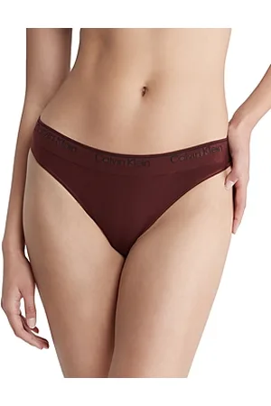 Modern Seamless Naturals Thong Underwear QF7095