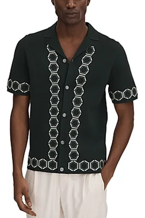 Short sleeved Shirts in the size 32-34 for men