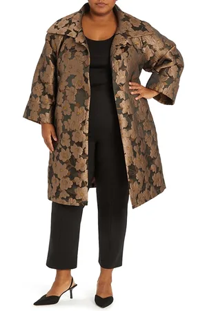 PARI PASSU Plus Size Hillary Jacquard Floral Coat