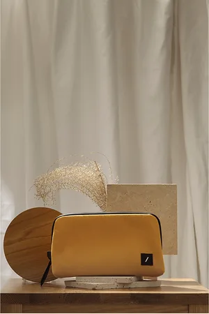 Native Union Stow Lite Tech Organizer Bag