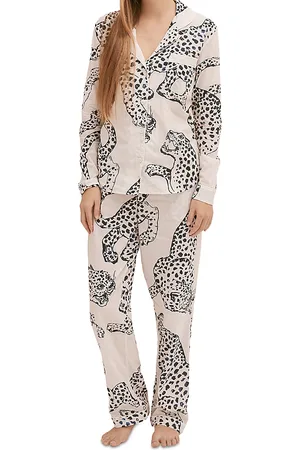 Desmond & Dempsey Jag Long Pajama Set
