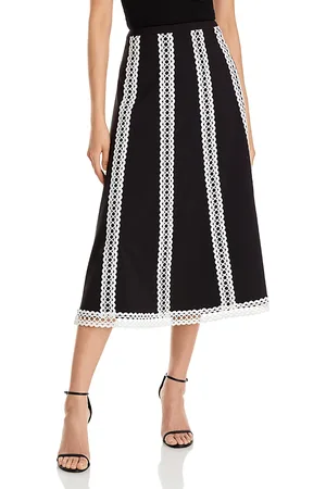 Misook Eyelet Trim A Line Skirt