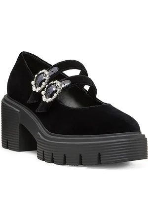 Stuart Weitzman Women