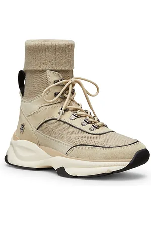 Stuart Weitzman Women