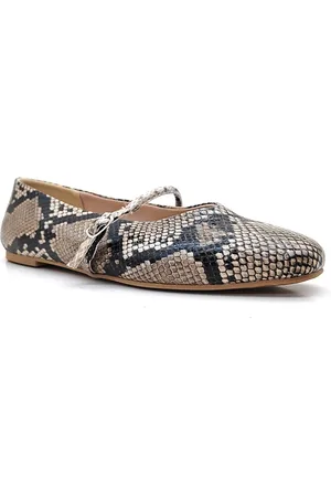 Kenneth Cole Women