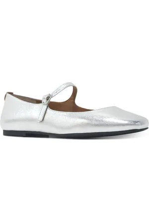 Kenneth Cole Women