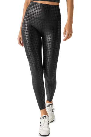 Beyond Yoga Caught In The Midi Leggings in