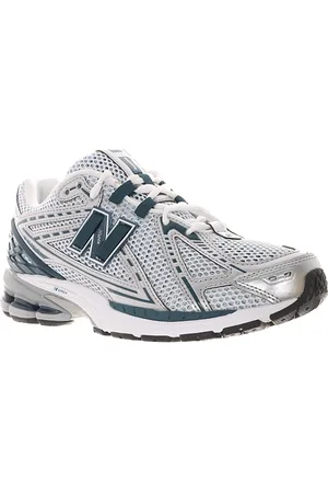 New Balance Women