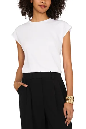 Vince Camuto Cropped Top