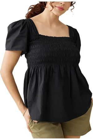 Ingrid & Isabel Short Sleeve Smocked Top