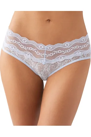 b.tempt d B. temptd by Wacoal Lace Kiss Hipster