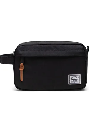 Herschel Chapter Travel Kit