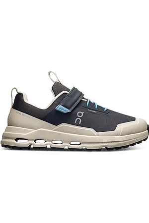On Running Unisex Cloudhero Waterproof Sneakers