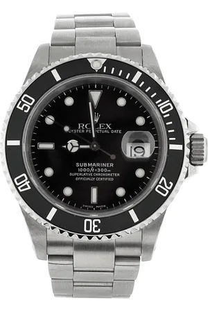 Rolex Oyster Perpetual Submariner Date Automatic Watch in Stainless Steel 40mm