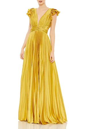 Mac Duggal Pleated Ruffled Cap Sleeve Cut Out Lace Up Gown