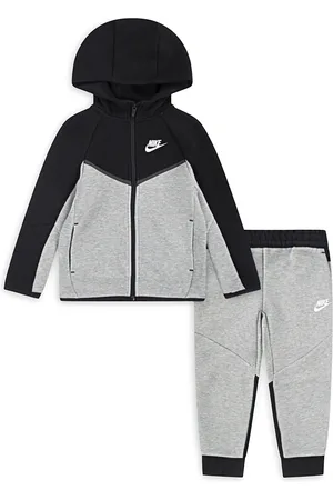 Nike Boys