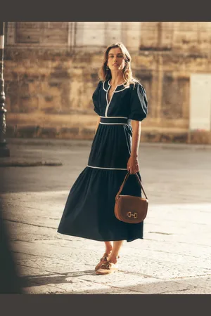 Boden Rhea Embroidered Midi DressNavy Women