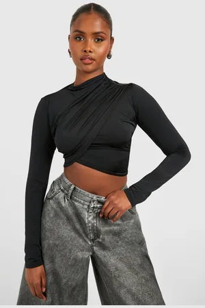 Double Layer Scoop Neck Strappy Crop Top