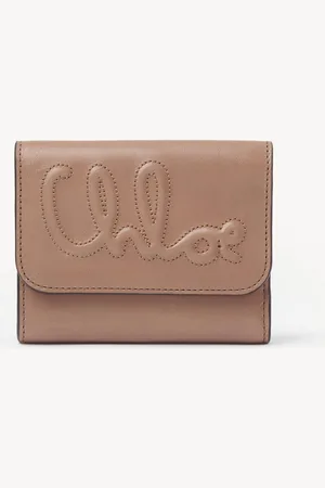 Chloé C Chloé small tri-fold in shiny leather Size OneSize 100% Calf-skin leather
