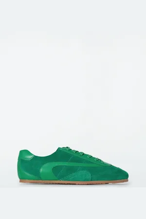 COS MINIMAL LEATHER SNEAKERS
