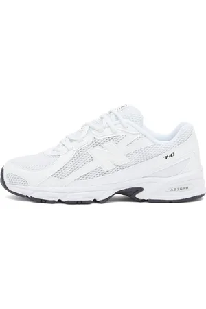 New Balance 740 Sneaker in , Size UK 10