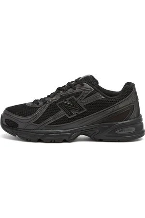 New Balance 740 Sneaker in , Size UK 11.5