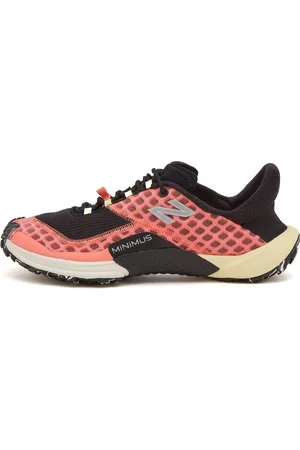 New Balance Minimus Trail M10 Sneaker, Size UK 4