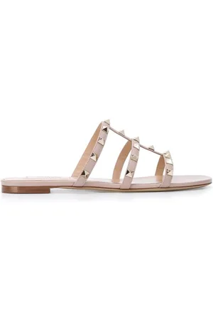 VALENTINO GARAVANI Rockstud flat leather sandals