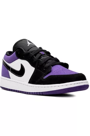 Jordan Kids Boys Sports Shoes - TEEN Air Jordan 1 Low (GS) court purple - Black