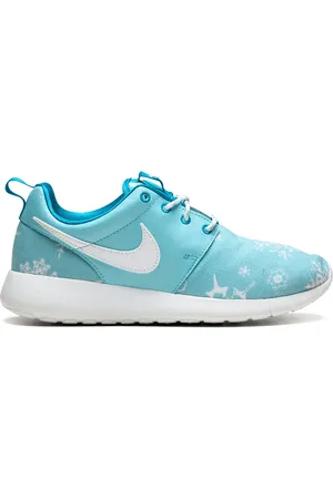 Jordan Roshe Run sneakers