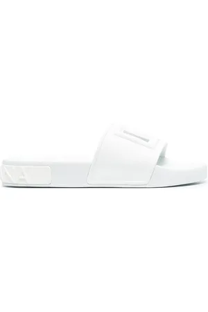 Dolce & Gabbana Logo-detail slides