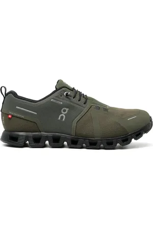 On Running Cloud 5 Waterproof Low Top Sneakers