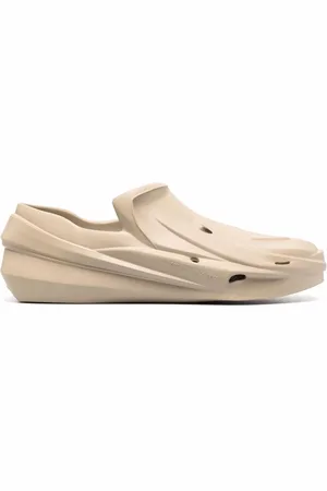 1017 ALYX 9SM Mono embossed-logo slippers