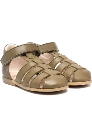 PèPè Closed toe sandals