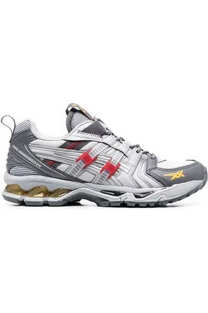 Asics Low top sneakers