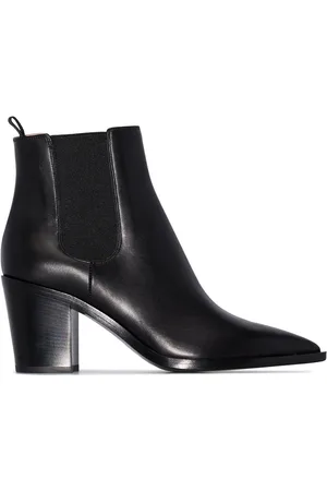 Gianvito Rossi Pointed-toe ankle boots