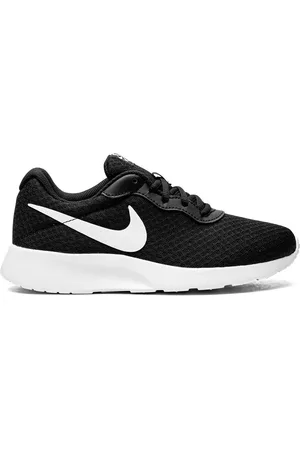 Nike Tanjun low-top sneakers