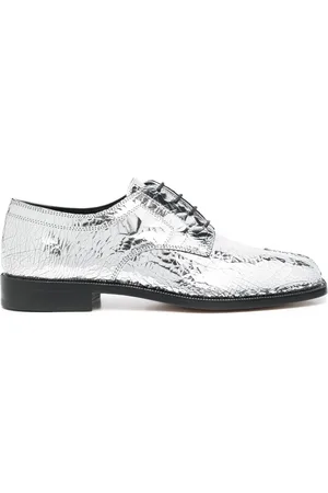 Maison Margiela Tabi mirror-effect lace-up brogues