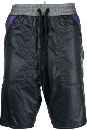 Moncler Men Sports Shorts - Elasticated knee-length shorts - Grey