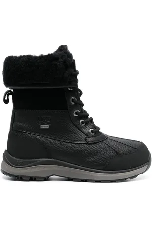 UGG Adirondack 111 boots