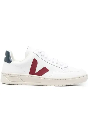 Veja Logo-patch lace-up sneakers