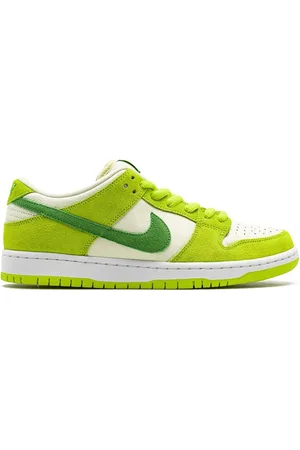 Nike SB Dunk Low Pro " Apple" sneakers