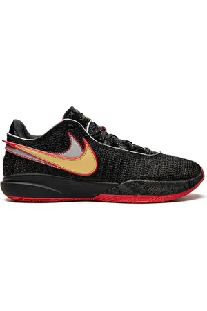 Nike LeBron 20 "Trinity" sneakers