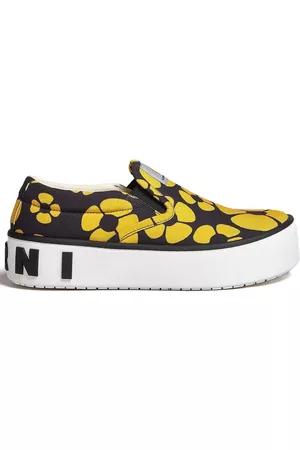 Marni Women Sneakers - Floral-print sneakers - Yellow