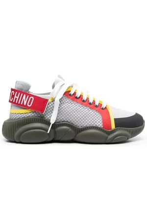 Moschino Men Chunky & Dad Sneakers - Chunky lace-up sneakers - White