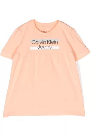 Calvin Klein Short Sleeved T-Shirts - Logo-print short-sleeve T-shirt - Orange