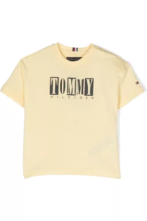 Tommy Hilfiger Short Sleeved T-Shirts - Logo-print short-sleeved T-shirt - Yellow